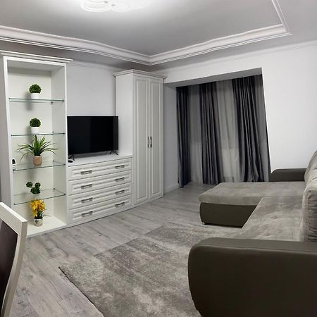Apartament Areni Сучава Екстер'єр фото